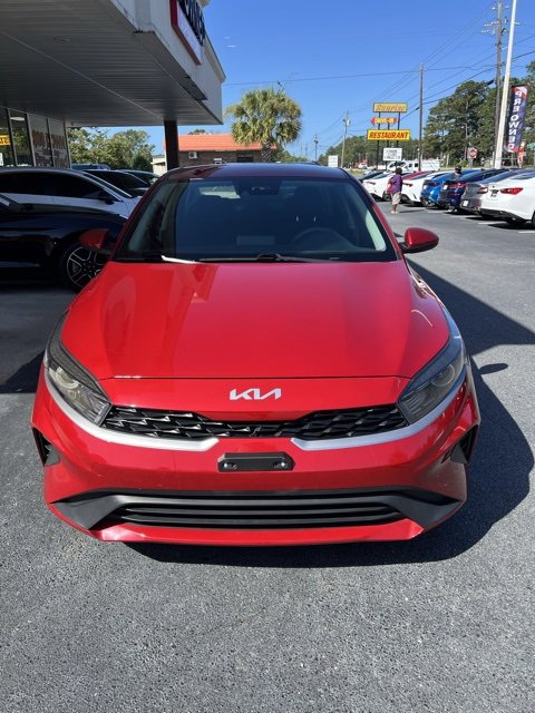 2023 Kia Forte LXS photo 4
