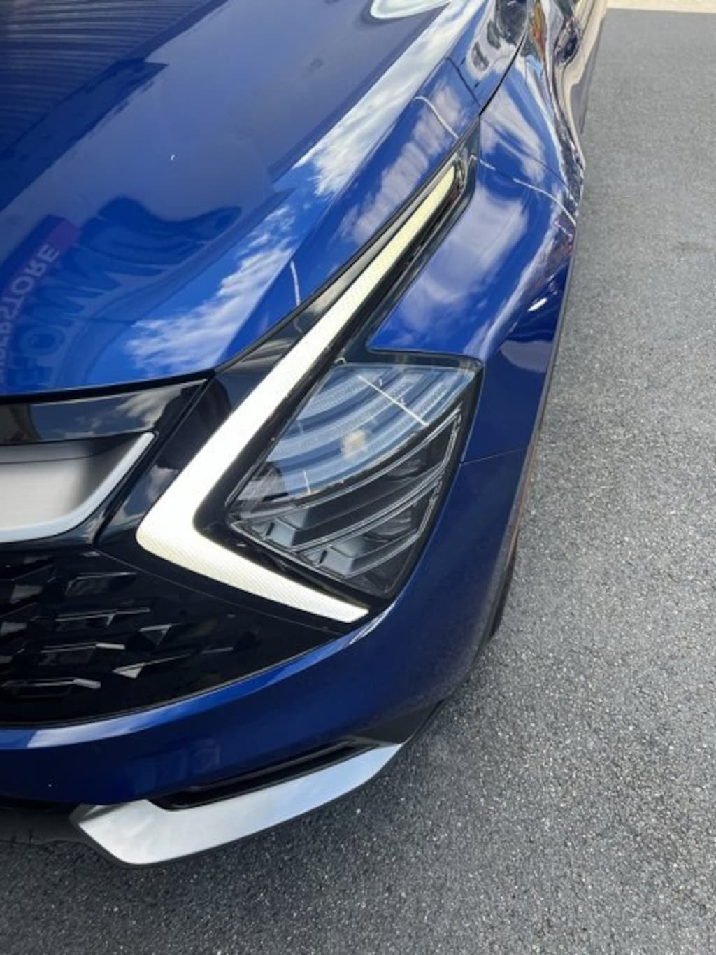 Used 2025 Kia Sportage EX SUV