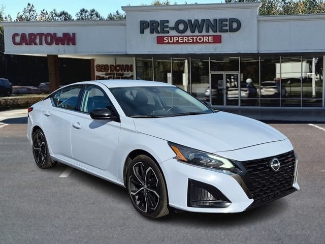 2023 Nissan Altima SR