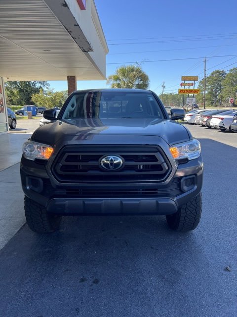 2022 Toyota Tacoma SR V6 photo 4
