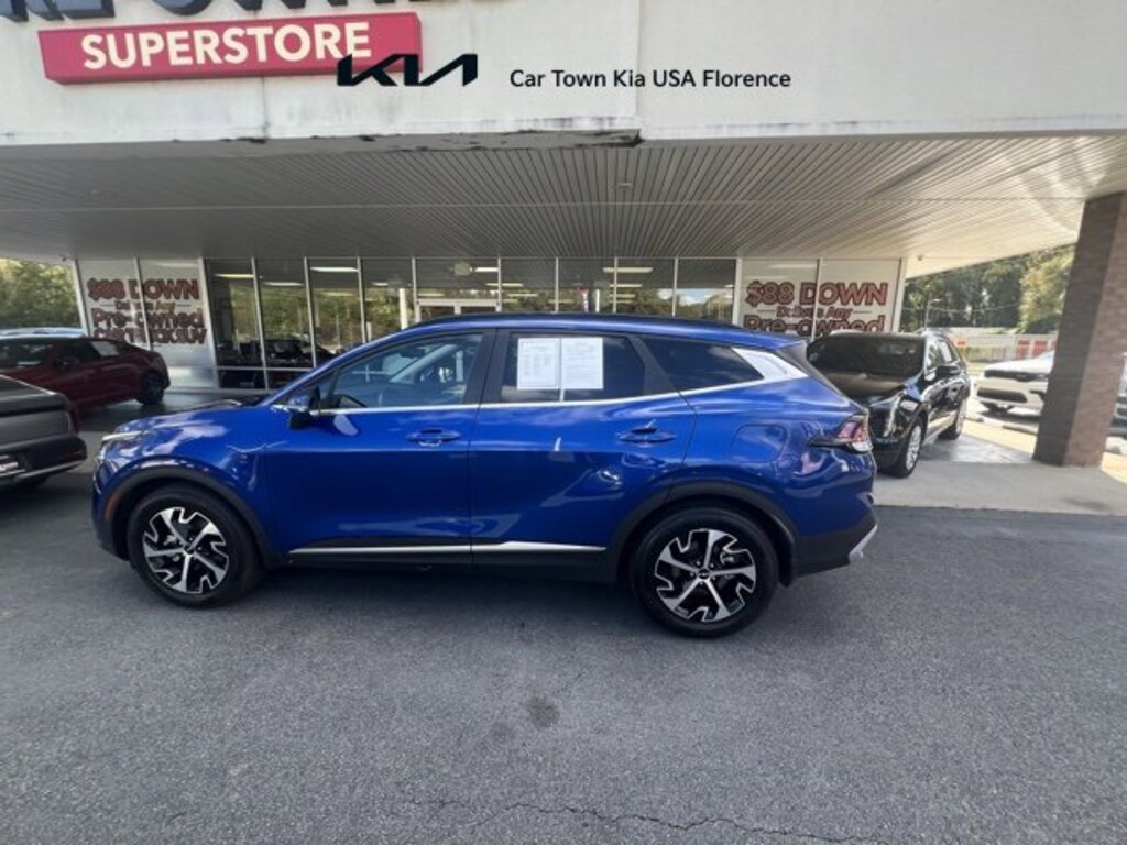 Used 2025 Kia Sportage EX SUV