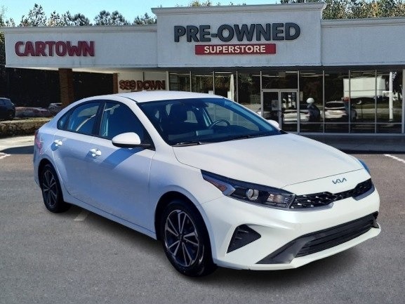 2023 Kia Forte LXS's photo