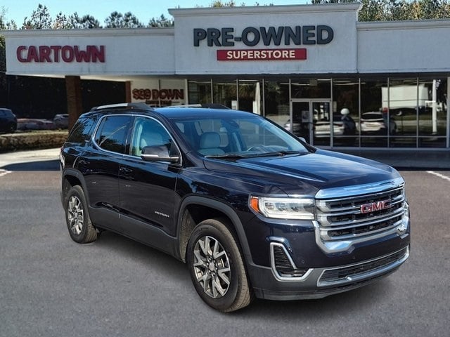 2022 GMC Acadia SLE's photo