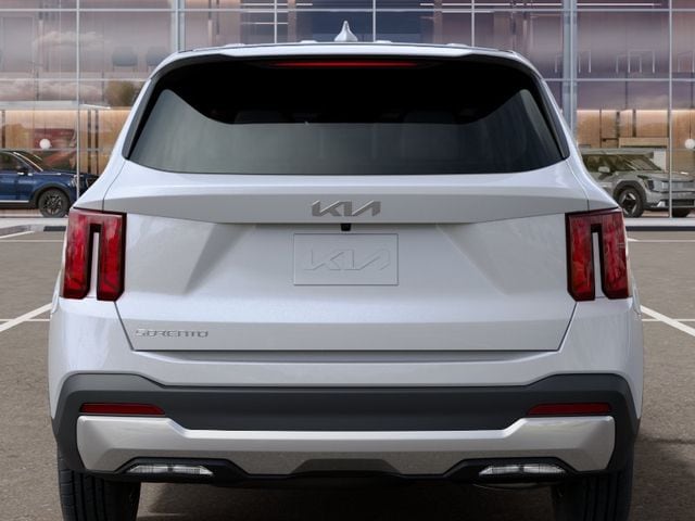 2026 Kia Sorento LX - Photo 13