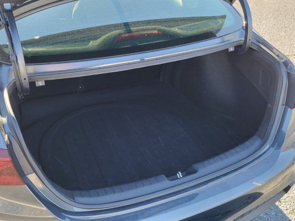 Used 2024 Kia Forte LXS Sedan