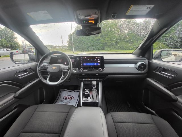2023 Chevrolet Colorado LT - Photo 13