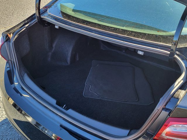 2024 Chevrolet Malibu Premier 2LT photo 4