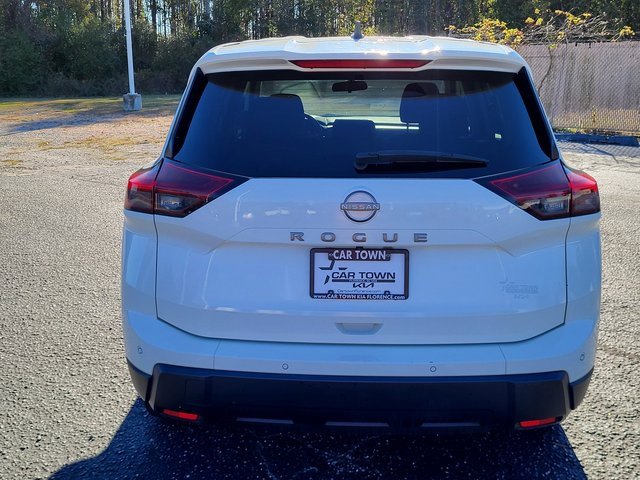 2024 Nissan Rogue S photo 3