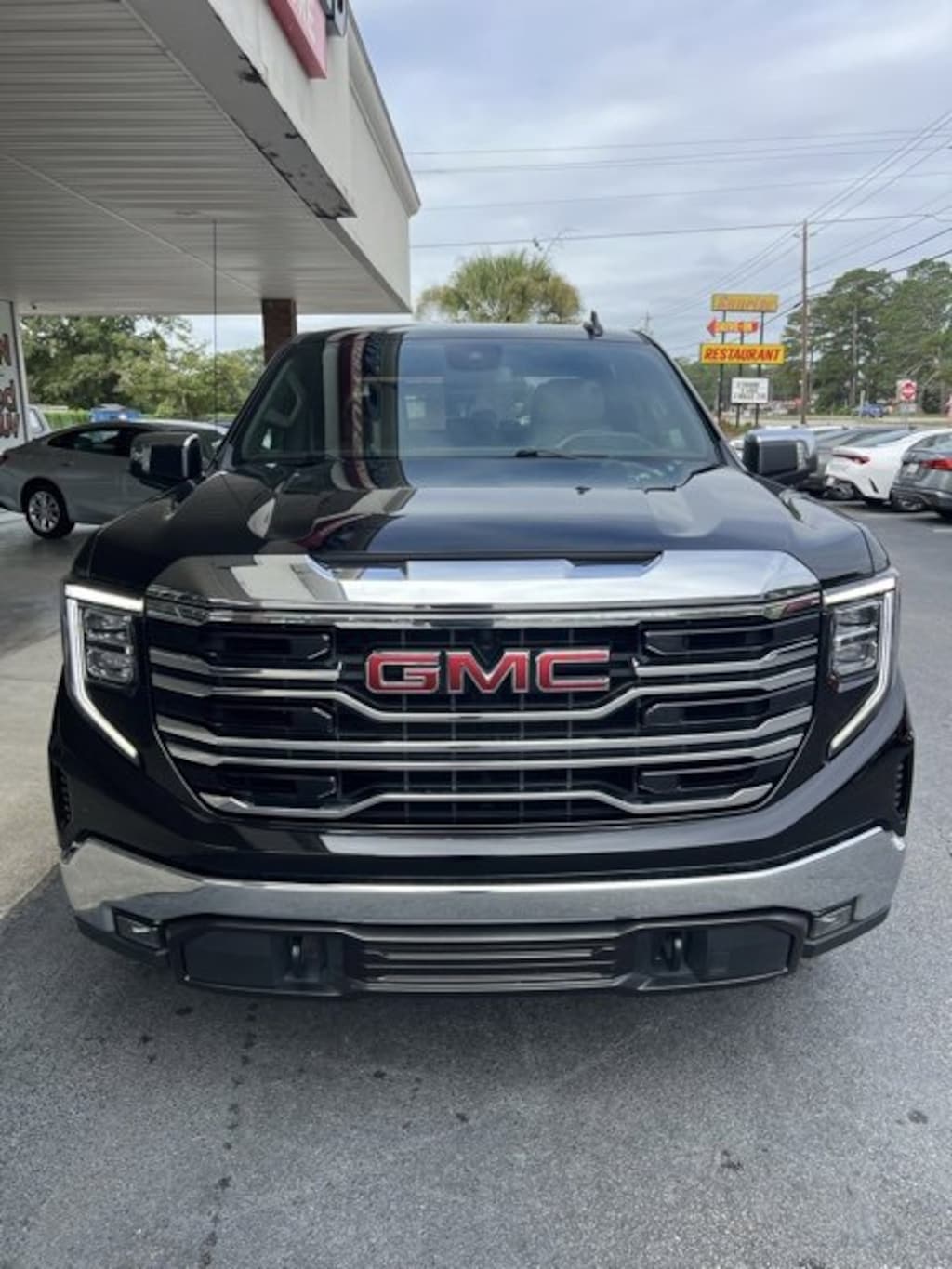 Used 2024 GMC Sierra 1500 SLT Truck Crew Cab