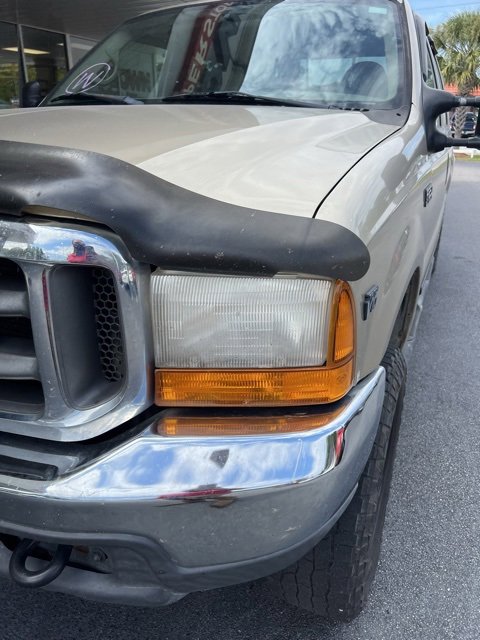 2000 Ford F-250 photo 2