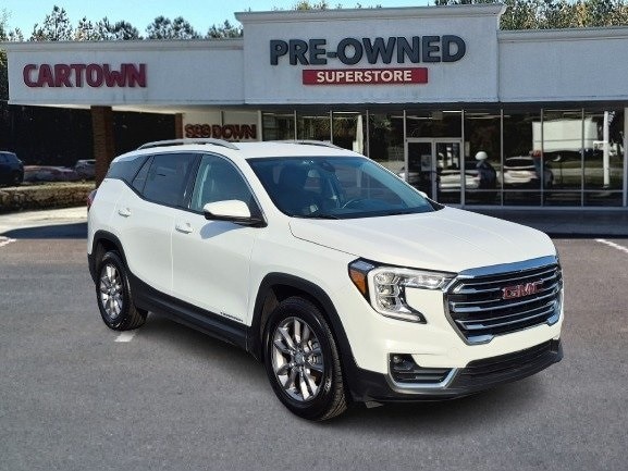 2024 GMC Terrain SLT's photo