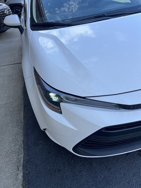 2025 Toyota Corolla LE photo 3