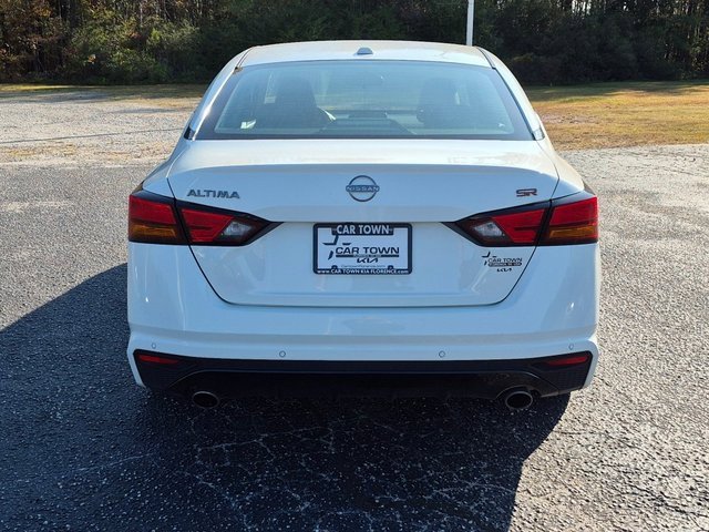 2024 Nissan Altima 2.5 SR photo 3