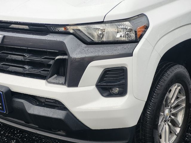 2023 Chevrolet Colorado LT - Photo 7