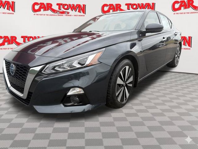 Used 2022 Nissan Altima 2.5 SL Sedan