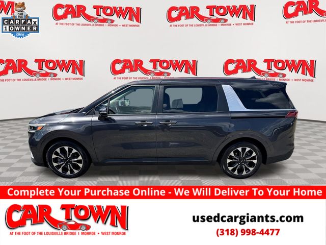 2024 Kia Sedona EX's photo