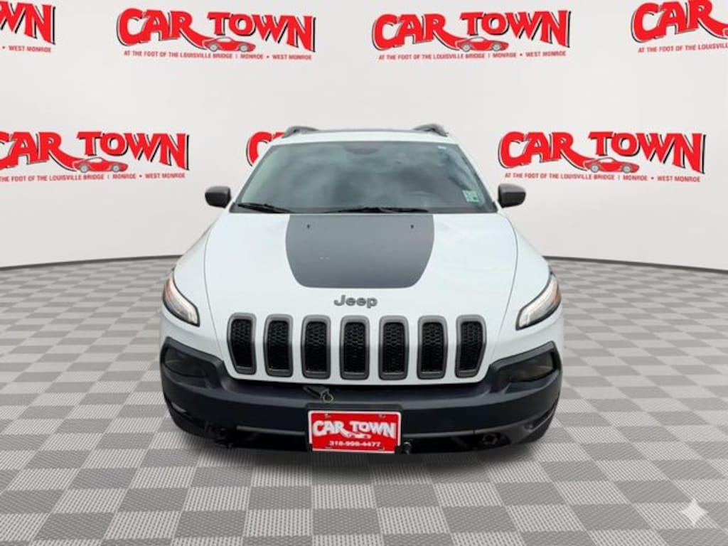 Used 2016 Jeep Cherokee Trailhawk 4x4 SUV