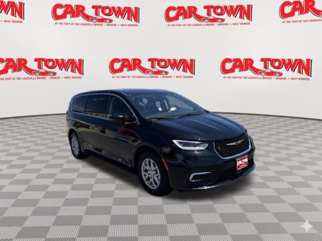Used 2024 Chrysler Pacifica Touring L Van Passenger Van