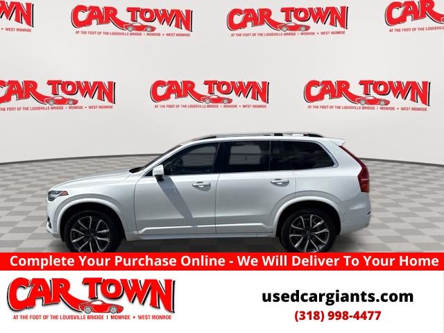 2018 Volvo XC90 T6 Momentum