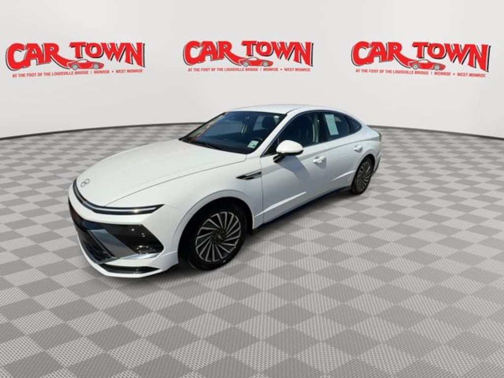 Used 2025 Hyundai Sonata Hybrid SEL Sedan