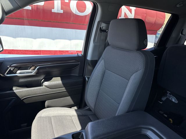 2024 Chevrolet Silverado 1500 LT - Photo 23