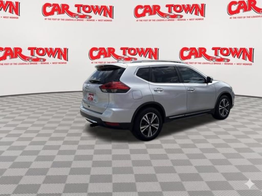 Used 2017 Nissan Rogue SL SUV