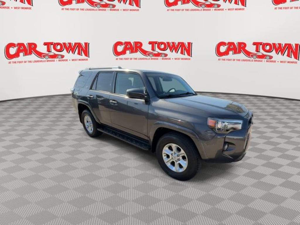 Used 2017 Toyota 4Runner SR5 SUV