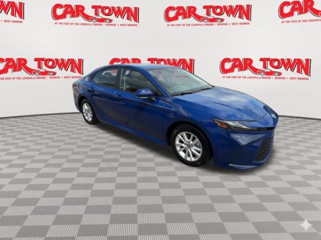 Used 2025 Toyota Camry XSE Sedan
