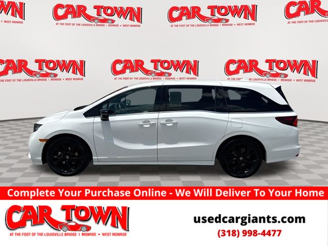 2023 Honda Odyssey SPORT's photo