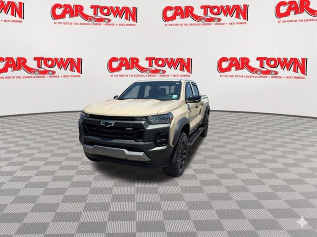 Used 2024 Chevrolet Colorado Trail Boss Truck Crew Cab