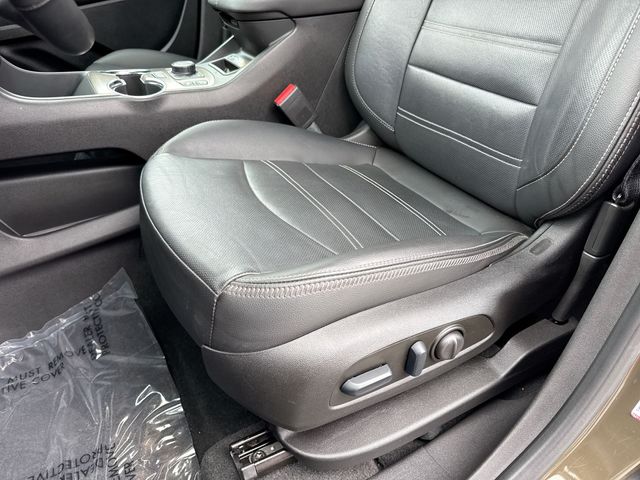 2023 GMC Terrain Denali - Photo 12