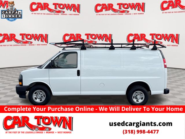 2019 Chevrolet Express's photo
