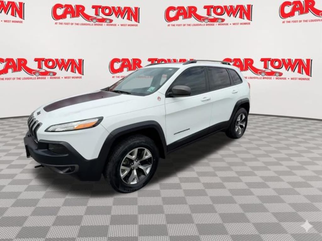 Used 2016 Jeep Cherokee Trailhawk 4x4 SUV