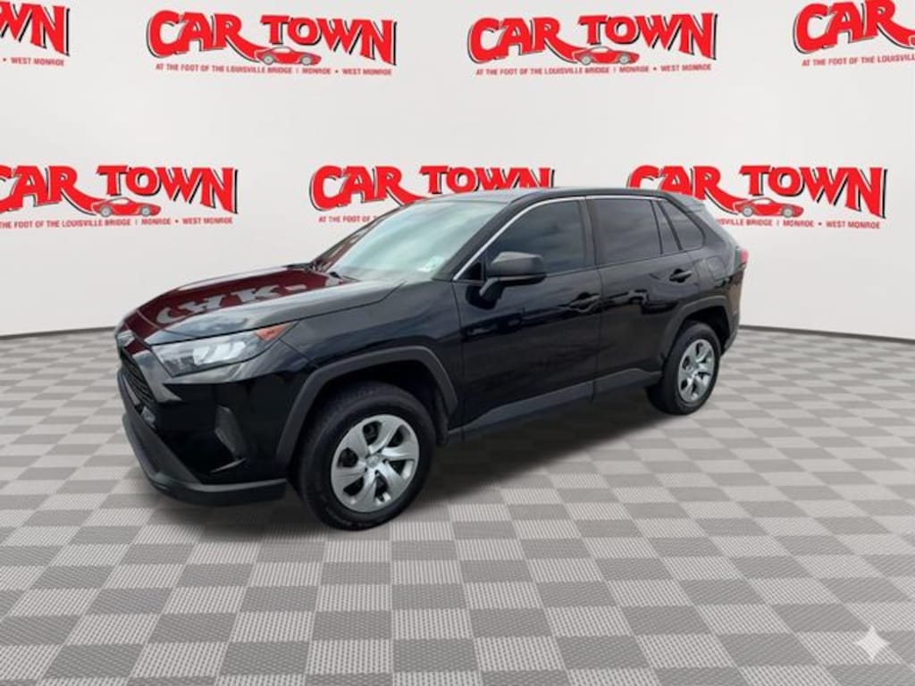 Used 2022 Toyota RAV4 LE SUV
