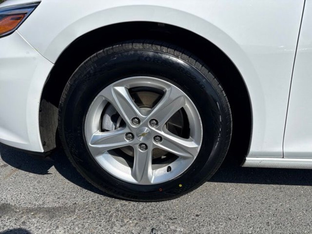 Used 2024 Chevrolet Malibu LS Sedan