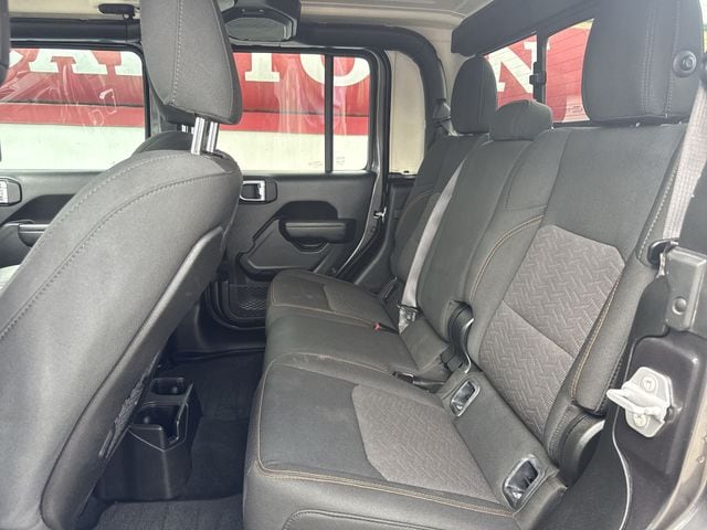 2022 Jeep Gladiator Mojave - Photo 22