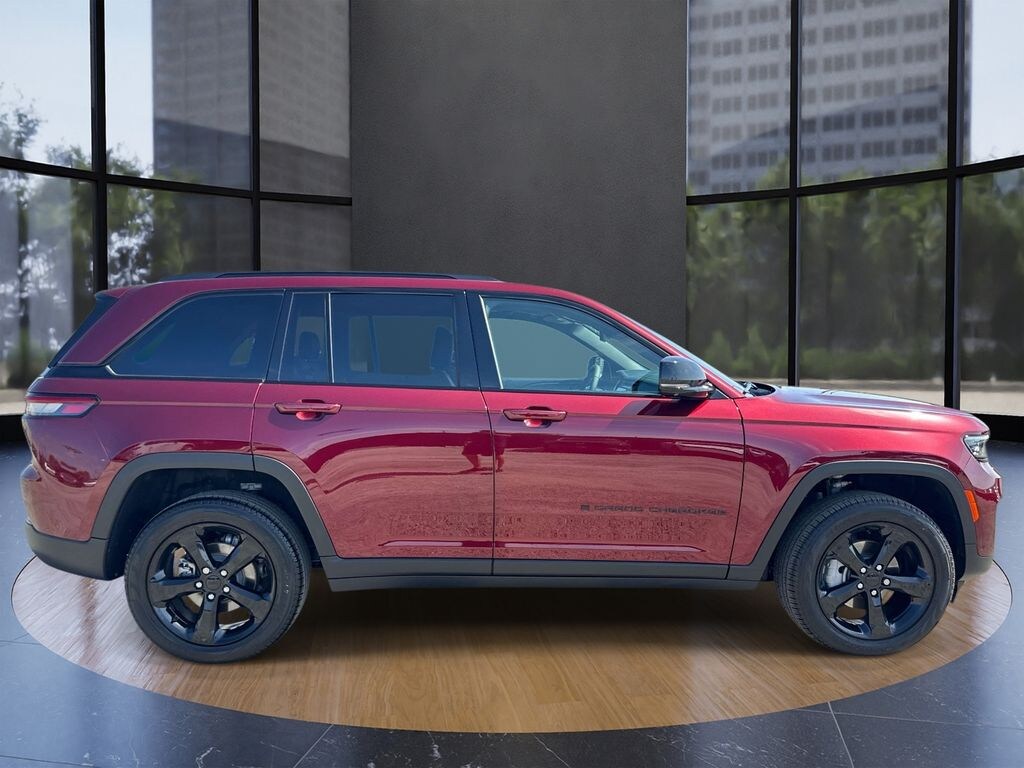 Certified 2025 Jeep Grand Cherokee Limited SUV