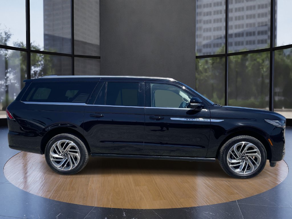 Certified 2025 Lincoln Navigator L Reserve SUV