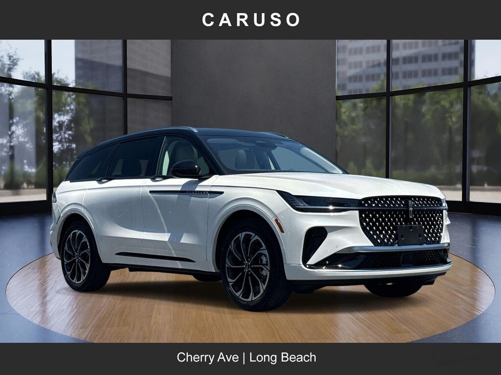 Used 2026 Lincoln Nautilus Reserve SUV