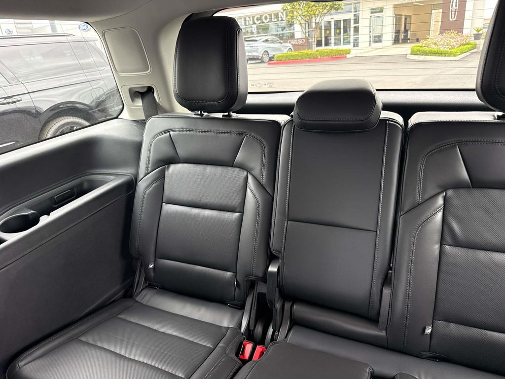 2025 Lincoln Navigator Reserve - Photo 10