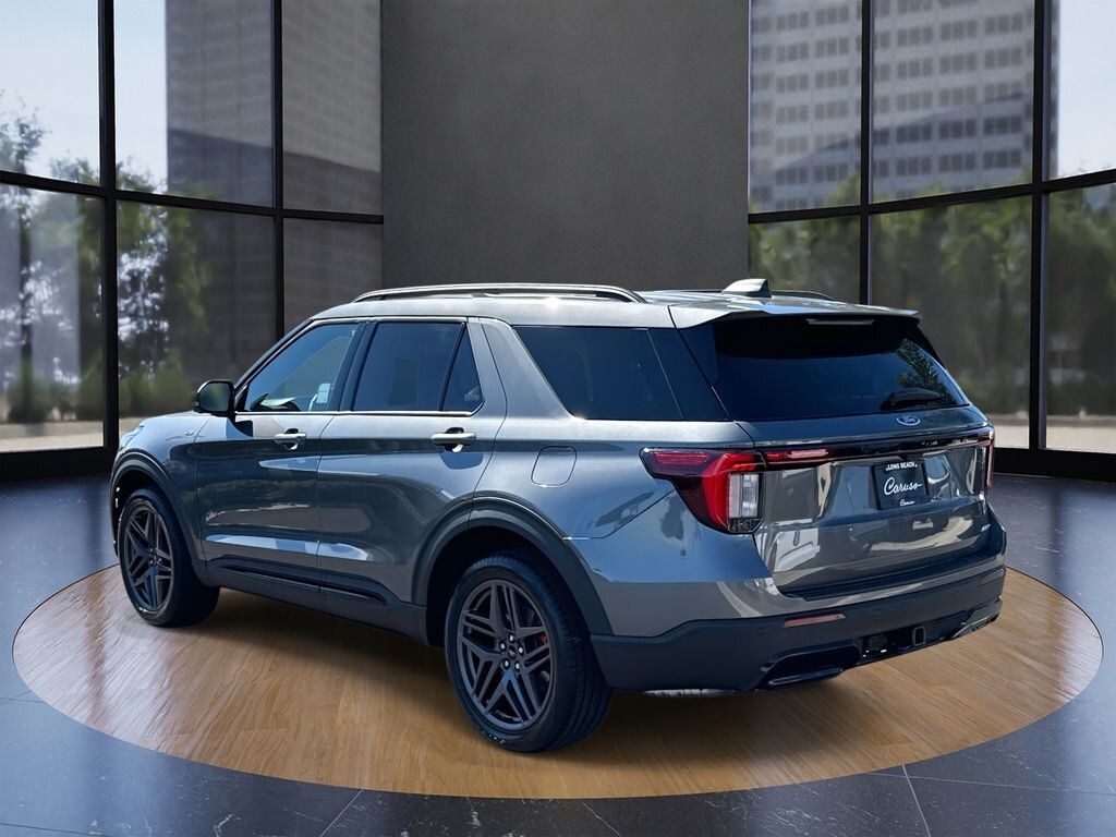Certified 2026 Ford Explorer ST-Line SUV