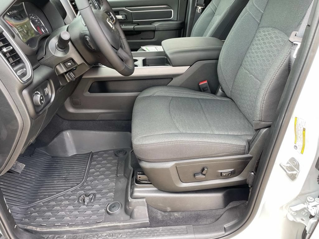 2026 RAM 2500 Big Horn - Photo 11
