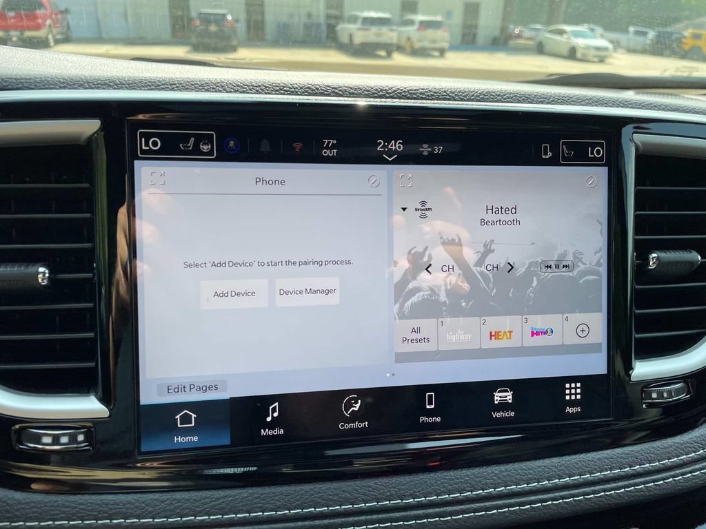 2025 Chrysler Pacifica Select - Photo 11