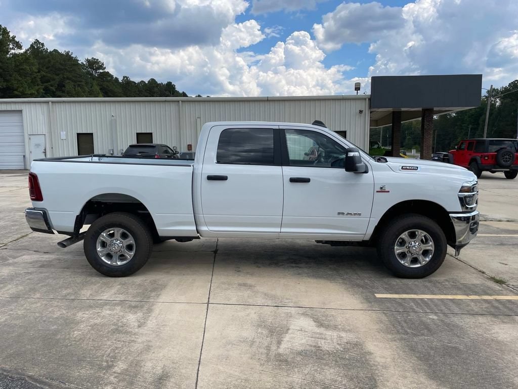 2026 RAM 2500 Big Horn - Photo 2