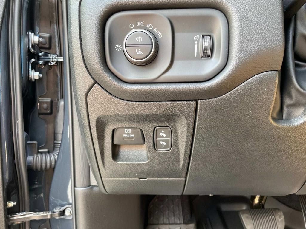 2025 RAM 1500 Big Horn/Lone Star - Photo 13