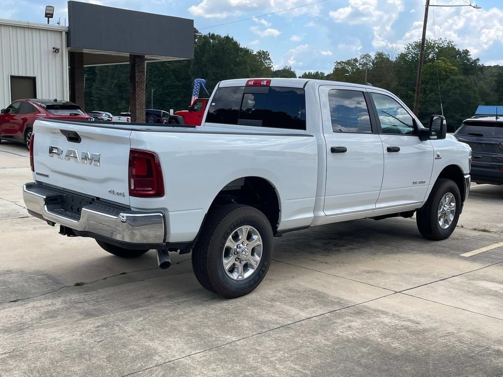 2026 RAM 2500 Big Horn - Photo 3
