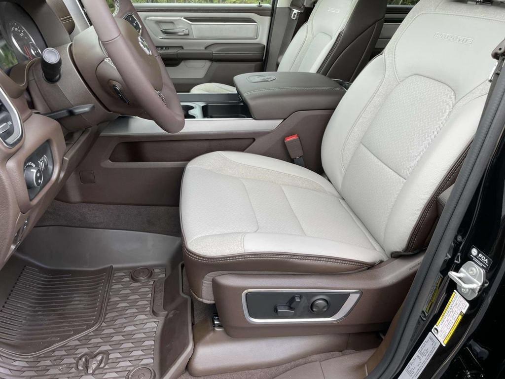 2026 RAM 1500 Laramie - Photo 11