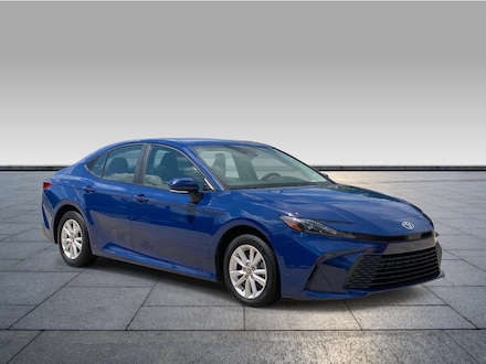 2025 Toyota Camry LE Sedan