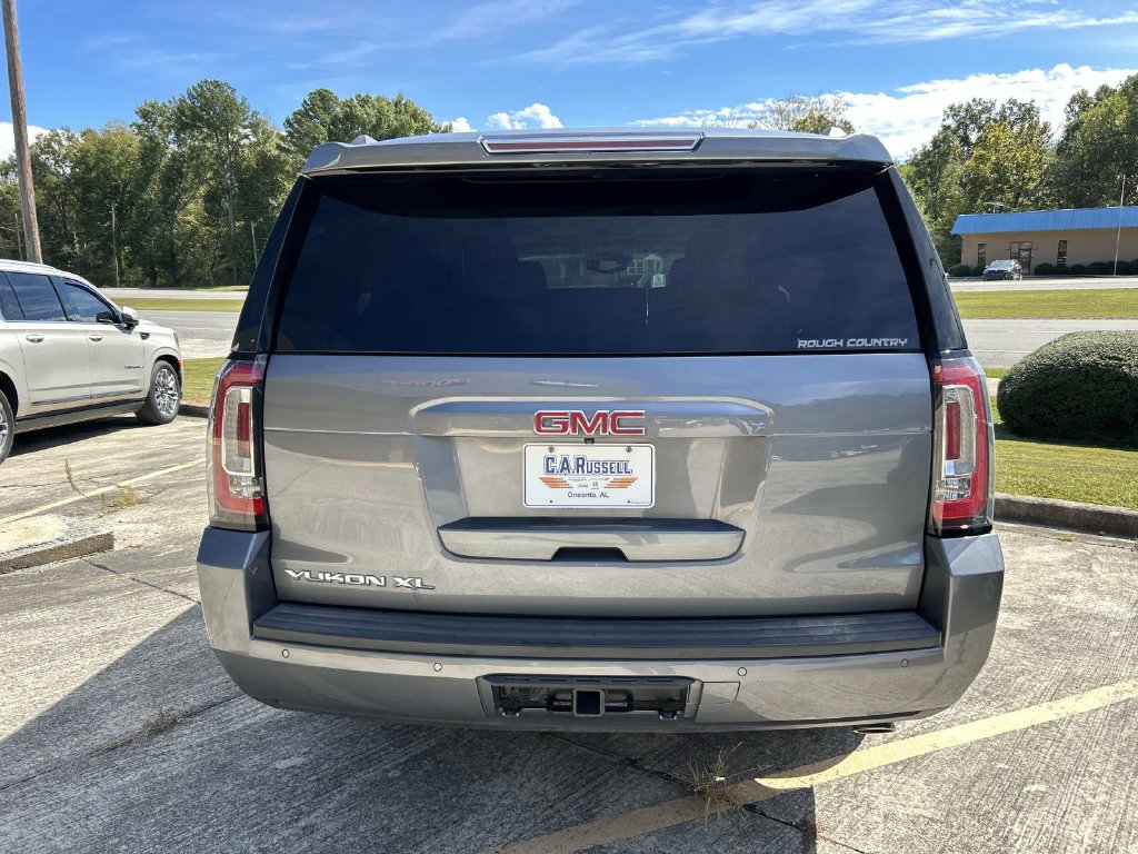 Used 2018 GMC Yukon XL SLT SUV