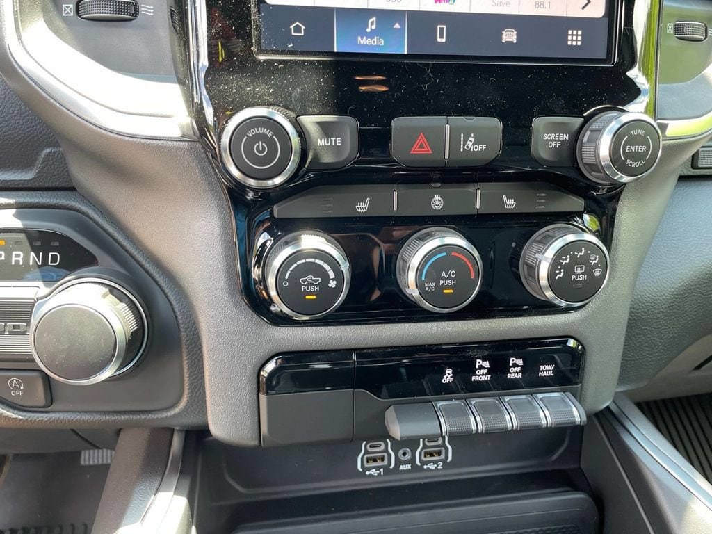 2025 RAM 1500 Big Horn/Lone Star - Photo 14